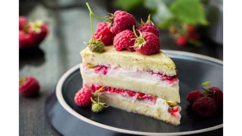 National Raspberry Cake Day 2023: Date, History, Facts about ...