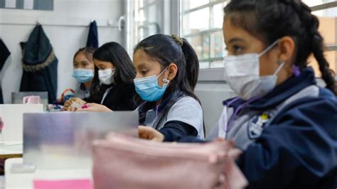 En Esta Vuelta A Clases Mineduc Reitera El Uso Obligatorio De