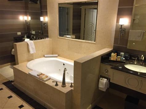 Jacuzzi Jetted Tub Siena Suite Picture Of The Palazzo Resort Hotel