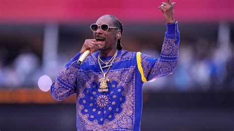 Super Bowl: Rapper Snoop Dogg secretly filmed at the backstage joint ...