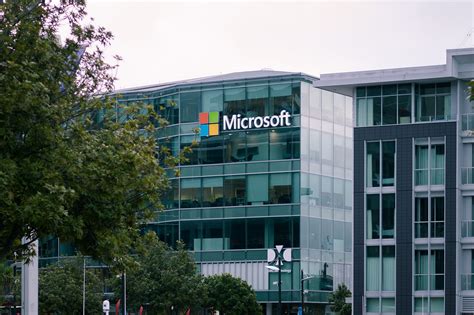 Topul Celor Mai Dori I Angajatori Microsoft A Revenit Pe Primul Loc