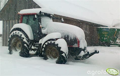 Zdj Cie Ciagnik Valtra T Id Galeria Rolnicza Agrofoto