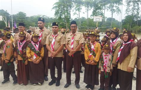 Pramuka Garuda Siaga Pangkalan Mi As Sidiqiyah Resmi Dilantik