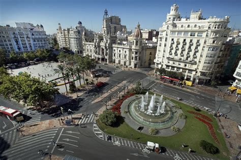 Pisos De Bancos Valencia El Banco Malo Pone En Venta 33 Pisos En