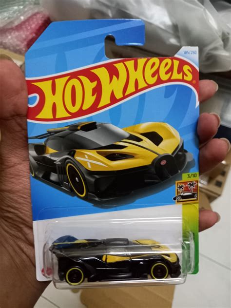 Hot Wheels Bugatti Bolide Hobbies Toys Toys Games On Carousell