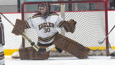 New Albany Roundup: Hockey team taking 'new energy' onto ice