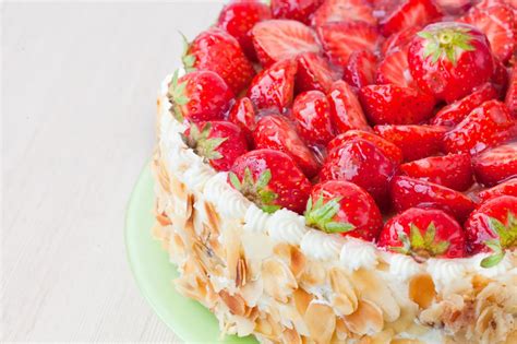 Erdbeer Quark Torte Rezept