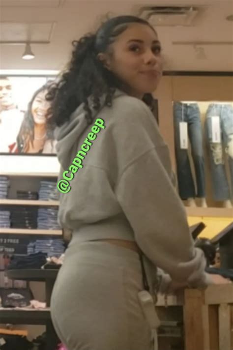 Oc Perfect Latina Smile Spandex Leggings Yoga Pants Forum