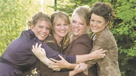 Tlc To Air Three Sister Wives Specials After Season 18 Tell All