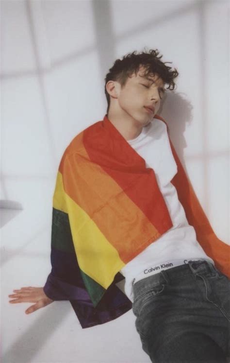 Troye Mellet Queer And Troye Sivan Mellet Image 6154273 On