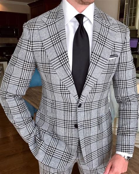 10 Patterns Every Gentleman Should Know About Suits Men Business