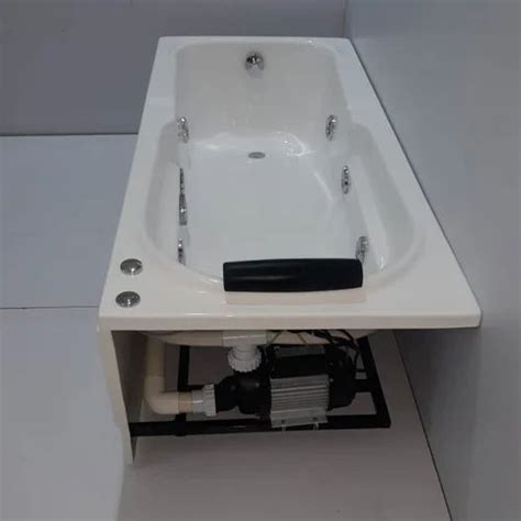 White Rectangular Acrylic Jacuzzi Bathtub For Bathing X X Lxwxh