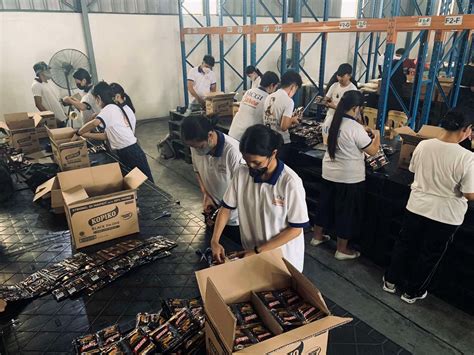 Filipino Bayanihan Spirit Lives On Amid Disasters Diyaryo Milenyo