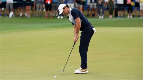 How Rory McIlroy's putting stroke went from 'wooden' to 'free-flowing'