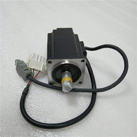 Omron Dc Servo Motor R7M Z40030 S1 TST Automation