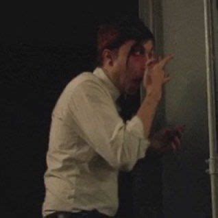 Frank Iero Doing Makeup Frank Iero My Chemical Romance Frank Lero