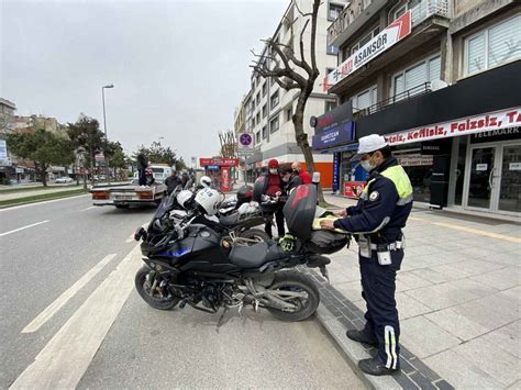 Sakarya Da Trafik Denetiminde S R C Lere Ceza Ya D Netgaste