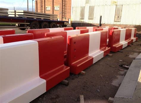 Concrete Jersey Barriers For Sale Or Hire Nationwide Safesite Facilities