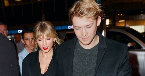 Taylor Swift And Joe Alwyns Astrological Compatibility Is Complicated