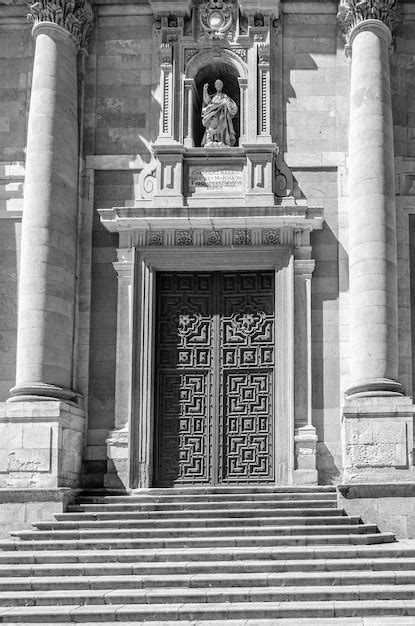 Premium Photo Architectural Detail In Salamanca Castilla Y Leon Spain