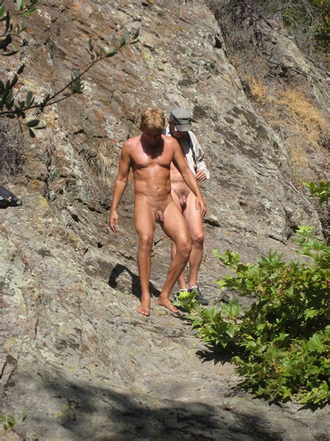 Naked Mountain Climbers TubeZZZ Porn Photos