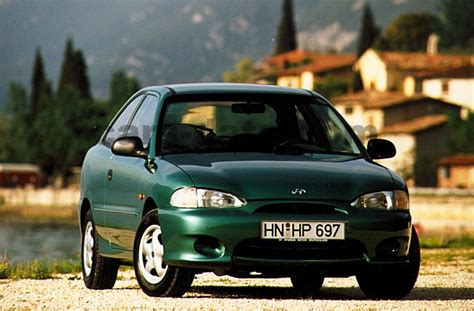 Hyundai Excel Images 3 Of 4