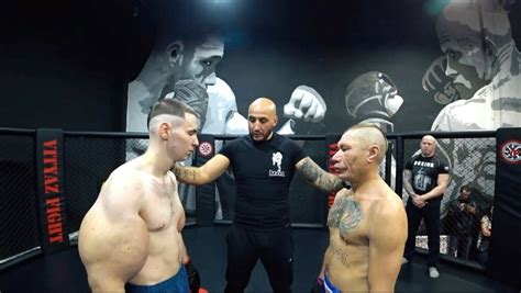 Russischer Popeye Verliert Ersten Mma Kampf