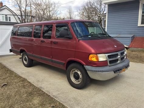 2001 Dodge Ram Van 3500 Specs