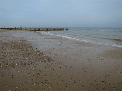 Groyne On Trimingham Beach Hugh Venables Cc By Sa Geograph