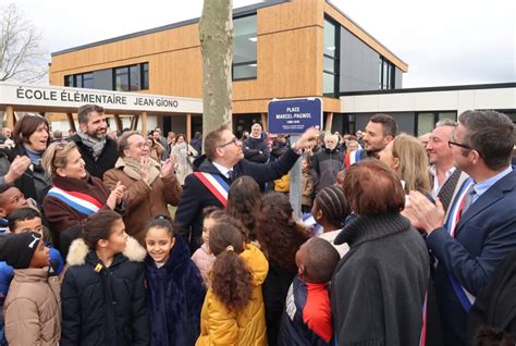 Une première école à ossature en bois inaugurée à Carrières sous Poissy