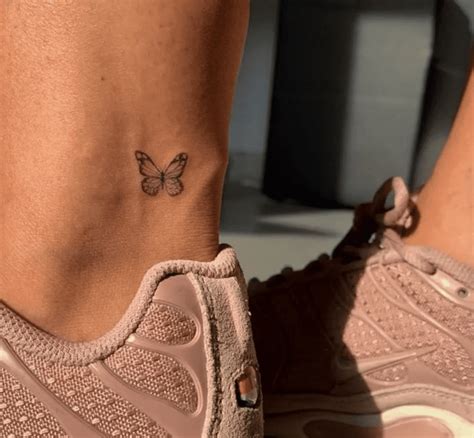 10 Cute Dainty Tattoo Ideas For The Modern Minimalist