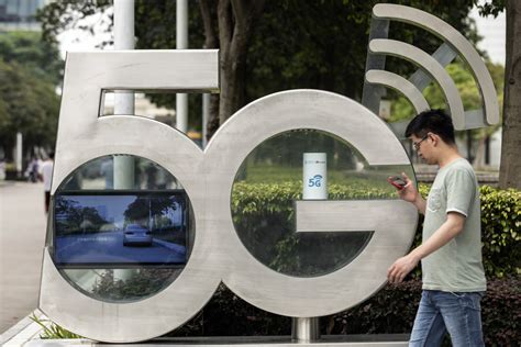 Romania Readies $474 Million 5G Auction, With No Huawei Ban - Bloomberg