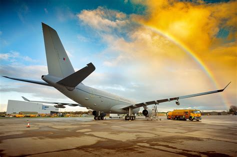 RAF conducts 100% sustainable fuel test-flight with Voyager aircraft