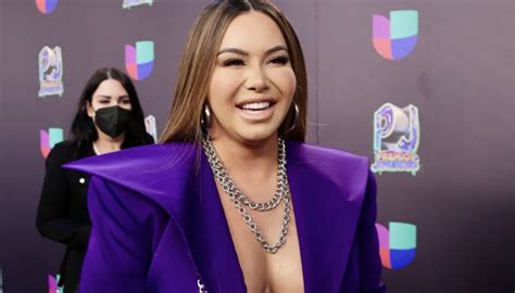 Las U As Largas De Chiquis Rivera Le Provocan Accidente Ntimo