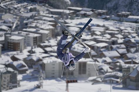 World Cup Notebook Tess Johnson Takes Fourth In Alpe DHuez World Cup