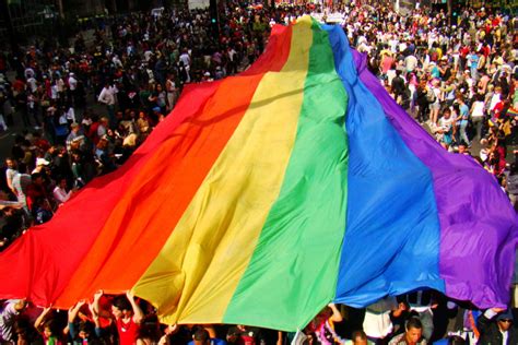 Fábio Turci desmente boatos sobre ser gay e explica posição