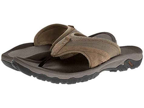 Best Extra Wide Flip Flops For Summer