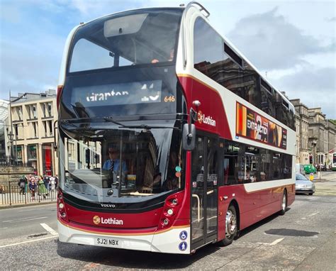 646 SJ21 NBX Lothian Buses Volvo B5TL ADL Enviro400 MMC Flickr