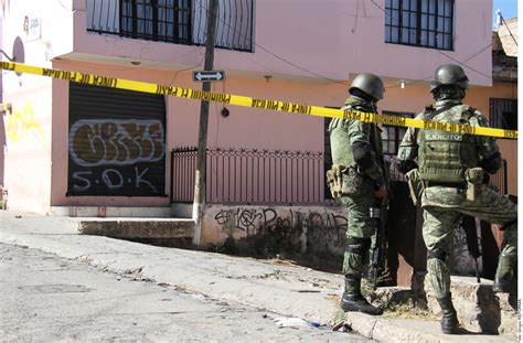 Suman V Ctimas De Masacre En Tlaquepaque Plaza De Armas Quer Taro