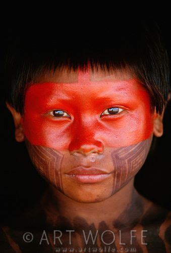 KAYAPO NIÑO INDÍGENA BRASILEÑO AMAZONAS Kayapo boy in Kapoto village