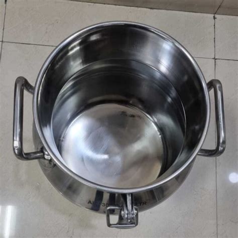 Stainless Steel Milk Can 20 Liter Locking Type Cowbell