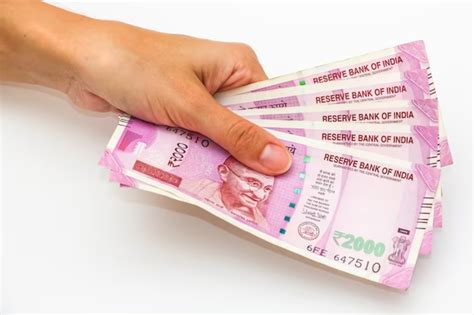 6 Aftereffects Of The INR 2000 Note Withdrawal By RBI Entrepreneur