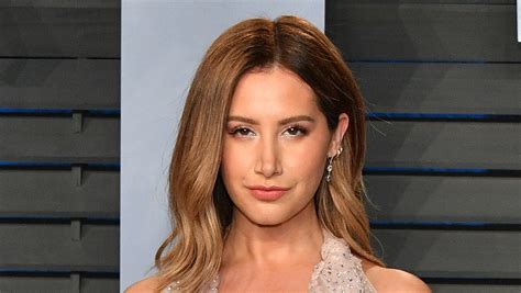 Ashley Tisdale Had Her Breast Implants Removed Find Out Why Ashley