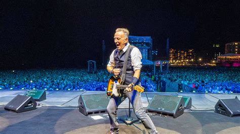 Bruce Springsteen And The E Street Band Tickets Bruce Springsteen And