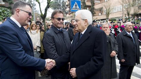 40 Anni Fa Il Rapimento Di Aldo Moro La Commemorazione In Via Fani