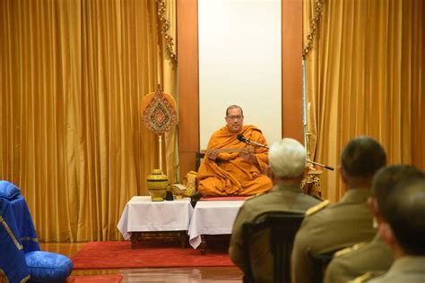 พลเอก สุรยุทธ์ จุลานนท์ ประธานองคมนตรี เป็นประธานในพิธีการแสดงพระธรรม