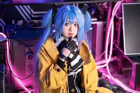 Ngắm nhìn bộ ảnh cosplay cực kỳ xinh đẹp sexy của nữ hot girl Yebin