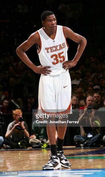 Kevin Durant Texas Longhorns Photos and Premium High Res Pictures ...