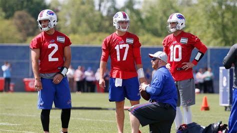 The Bills Quarterback Competition Is Shaping Up to be a Complete Disaster