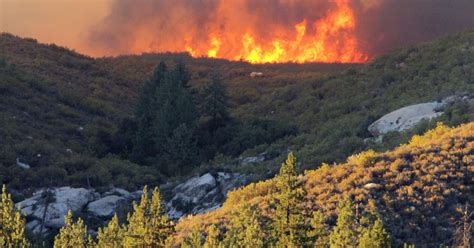 Officials Seek More Evacuations In Calif Wildfire